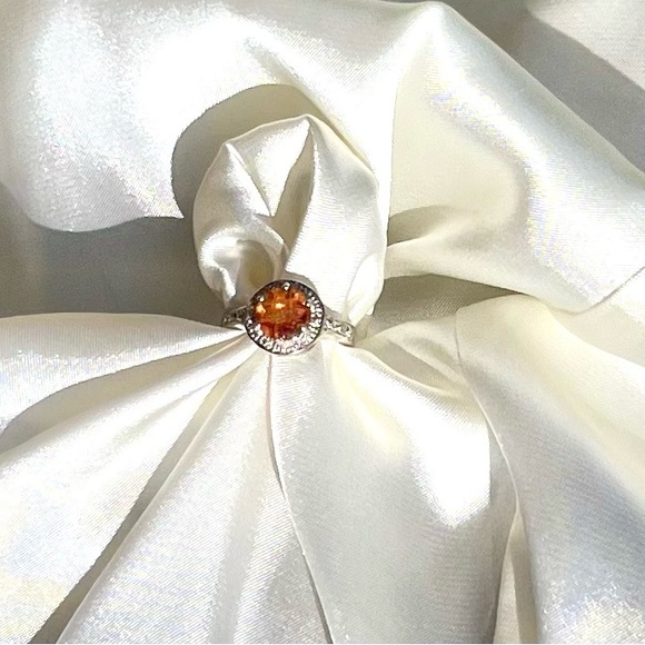 14K white gold Azotic gemstone and diamond ring. - Picture 3 of 5